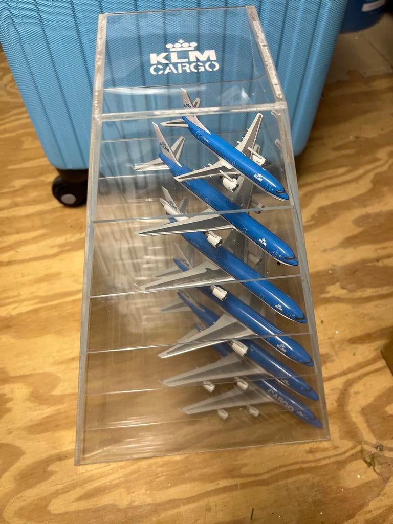 KLM Piramide met 6 metalen schaalmodellen - Collectors item, Ophalen, Zo goed als nieuw, Schaalmodel