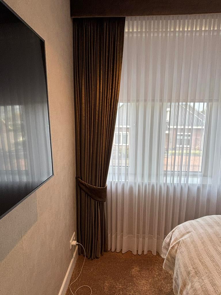 Super mooie hotel chique overgordijnen te koop !, Ophalen of Verzenden, Zo goed als nieuw, 200 cm of meer