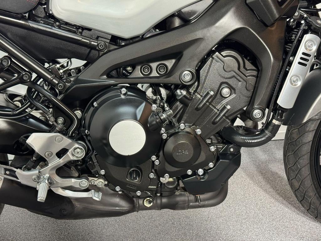 YAMAHA XSR 900 ABS (bj 2020) - foto 2