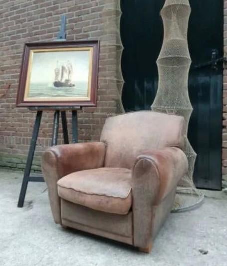 Oude antiek vintage leren moustache clubfauteuil, Gebruikt, T, Ophalen of Verzenden, N