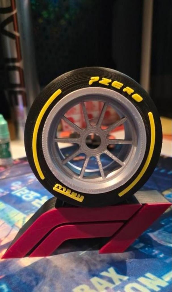 Pirelli F1 band replica met velg en logo's, Ophalen of Verzenden, Nieuw, Formule 1