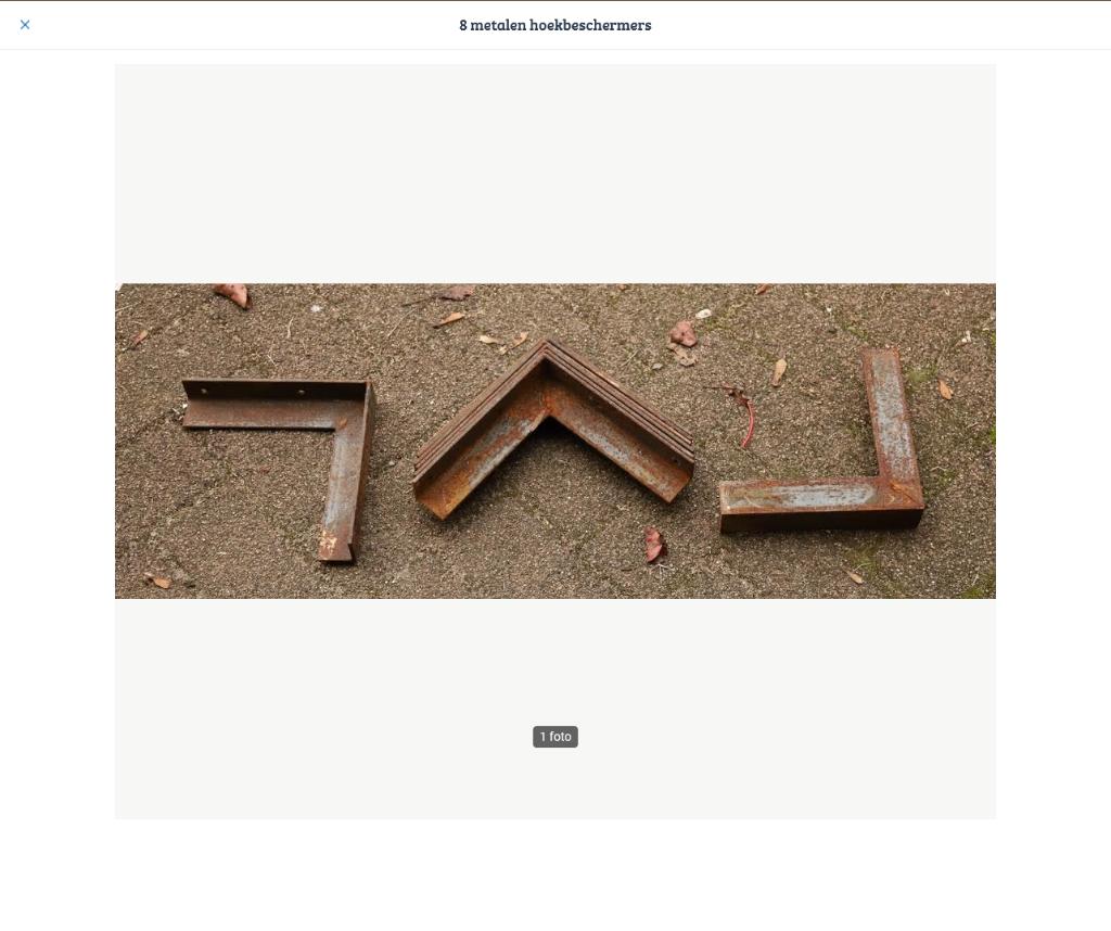 8 metalen hoekbeschermers, Ophalen of Verzenden, Gebruikt