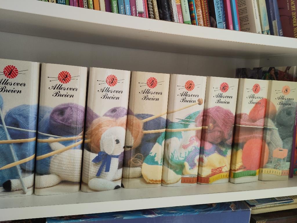 alles over breien map 1-8, Hobby en Vrije tijd, Breien en Haken, Ophalen of Verzenden, Gebruikt, Breien, Patroon of Boek