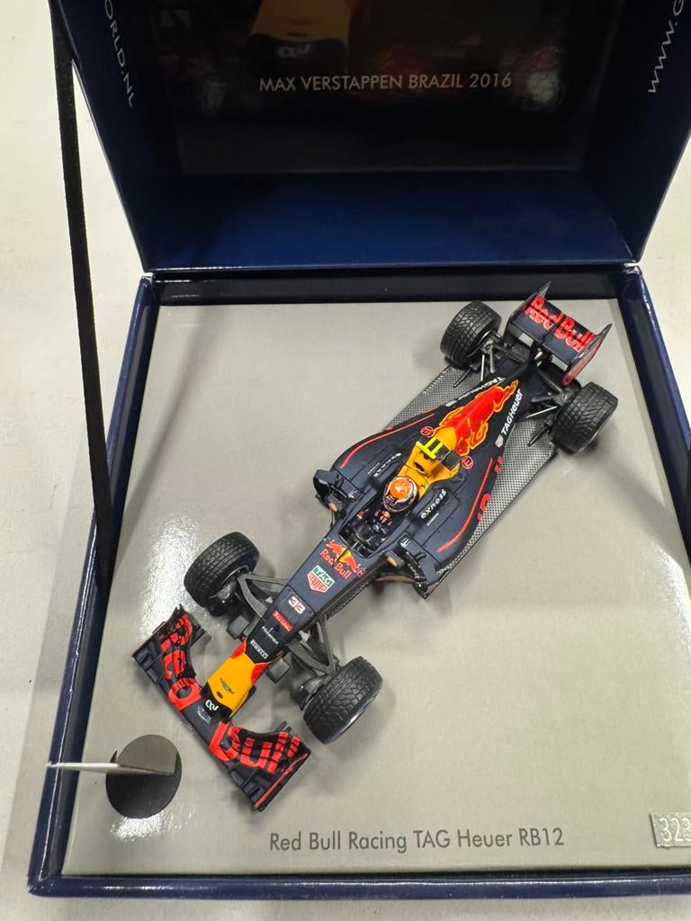 Max Verstappen 1:43 RB12, Ophalen of Verzenden, Zo goed als nieuw, Auto, Overige merken