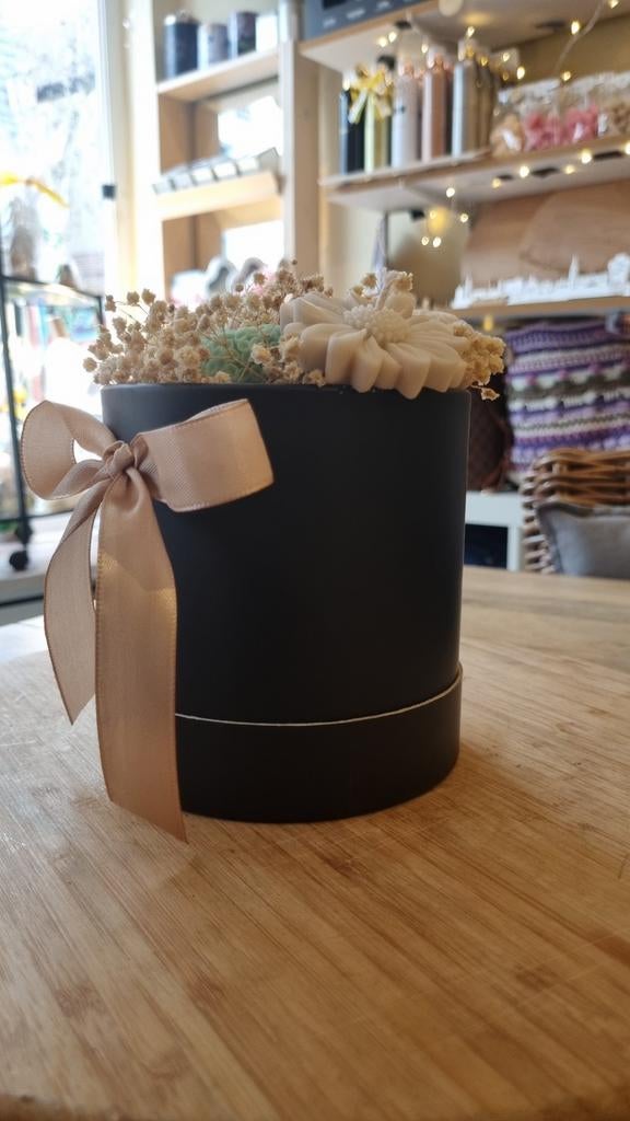 Paraffinevrije Kaars Boeket met Bloemen en Hart, Ophalen, Overige materialen, Groen, Nieuw