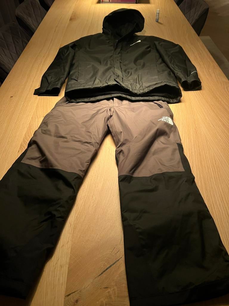 The North Face Ski- of Snowboardpak maat 146/152, Ophalen of Verzenden, Zo goed als nieuw, Jongen of Meisje