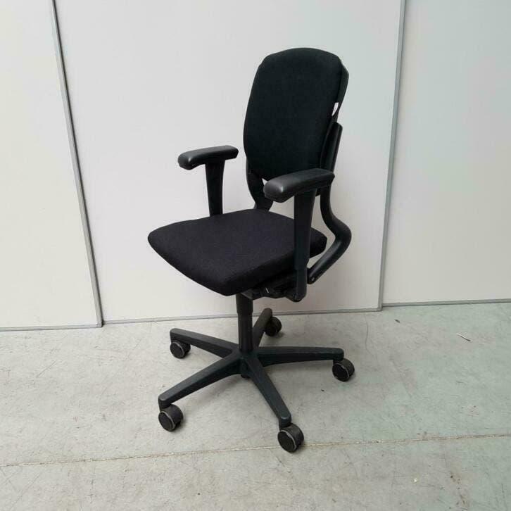 Ahrend 230 bureaustoel - nieuwe stof zwart