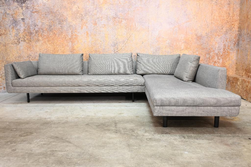 ZGANieuw strakke Eyye Etcetera stoffen design hoekbank, Huis en Inrichting, Banken | Bankstellen, Design on Stock, Hoekbank, Ophalen of Verzenden