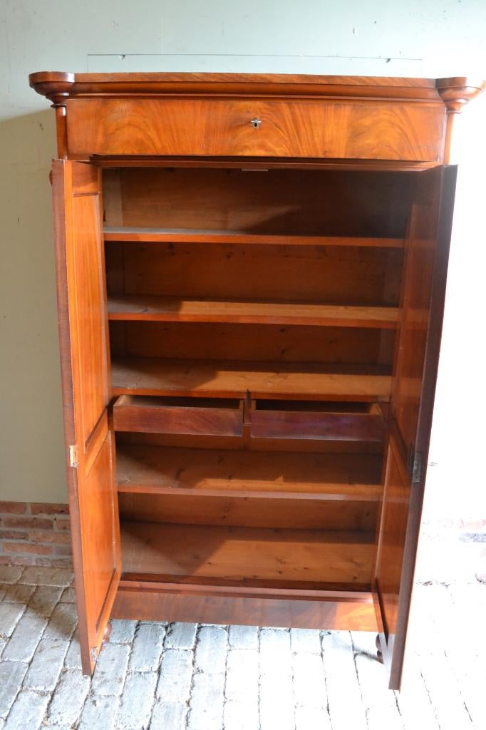 Prachtige antieke mahonie biedermeier meidenkast, Antiek en Kunst, Verzenden