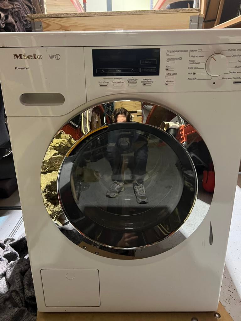 Miele W1 PowerWash Wasmachine, Witgoed en Apparatuur, Wasmachines, Zo goed als nieuw, 8 tot 10 kg, 85 tot 90 cm, 1600 toeren of meer