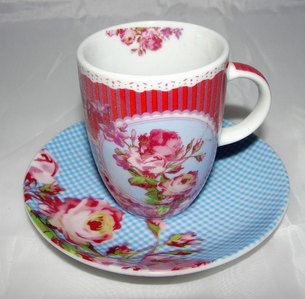 PPD Roses Sanmartin espresso kop en schotels, Huis en Inrichting, Ophalen of Verzenden, Zo goed als nieuw, Overige stijlen, Kop(pen) en/of Schotel(s)