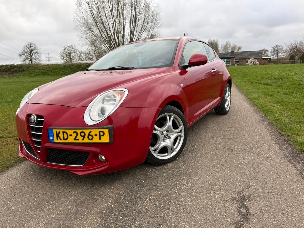 Alfa Romeo MiTo 1.4 Turbo 99KW Multi AIR 2009 Rood, Auto's, Alfa Romeo, Voorwielaandrijving, 4 cilinders, 400 kg, 49 €/maand