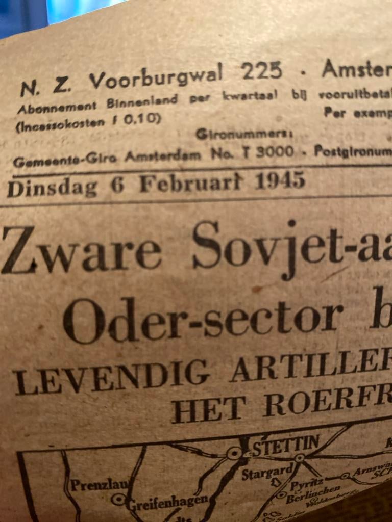 Telegraaf 6 februari 1945, Verzamelen, Ophalen of Verzenden, 1940 tot 1960, Nederland, Krant