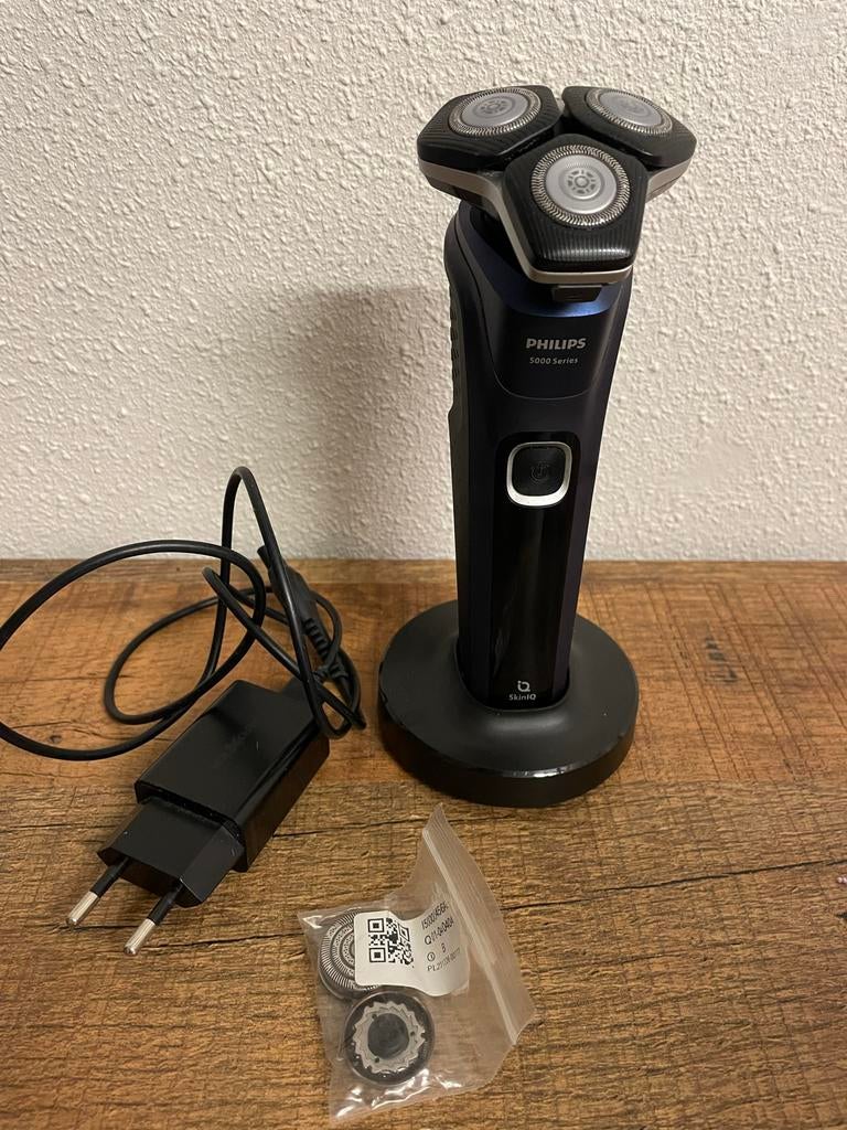Philips Scheerapparaat 5000 Series - Draadloos & Afspoelbaar, Ophalen of Verzenden, Gebruikt, Scheren en Epileren