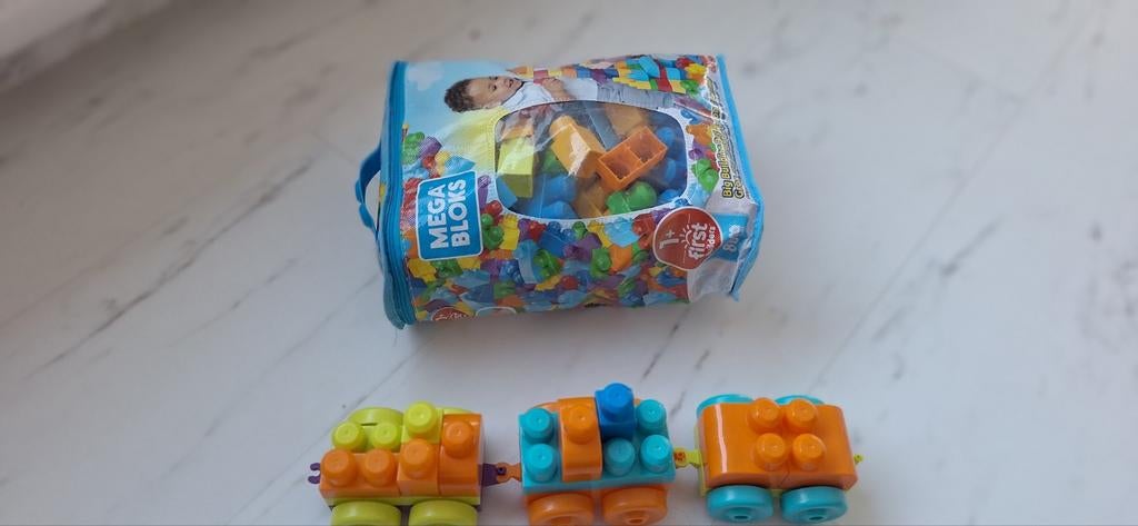 Mega bloks met trein, Ophalen, Megabloks