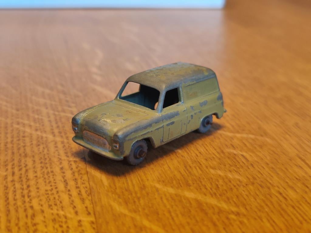 Matchbox Ford Thames Van, Ophalen of Verzenden, Zo goed als nieuw, Auto