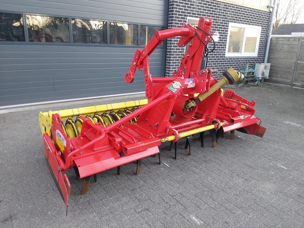 Pottinger Lion 301 Rotorkopeg met Hydr. Hefinrichting, Zakelijke goederen, Agrarisch | Werktuigen, Overige, Grondbewerking