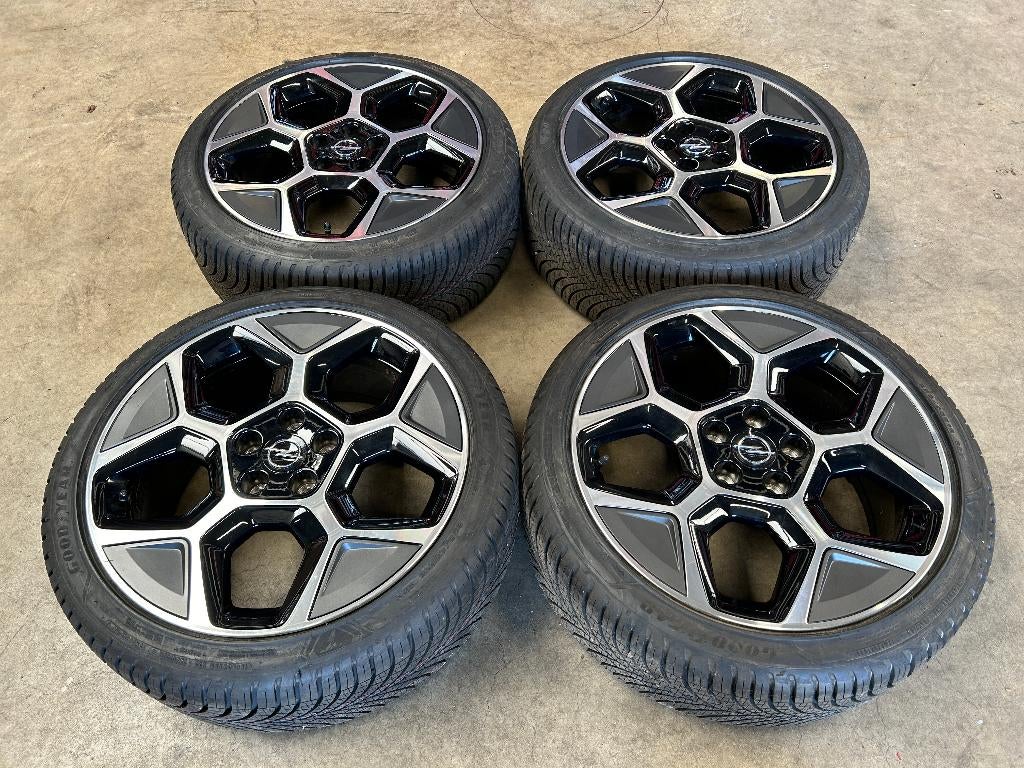 18 inch originele velgen + vierseizoenenbanden Opel Astra L, 18 inch, Banden en Velgen, Nieuw, Ophalen of Verzenden