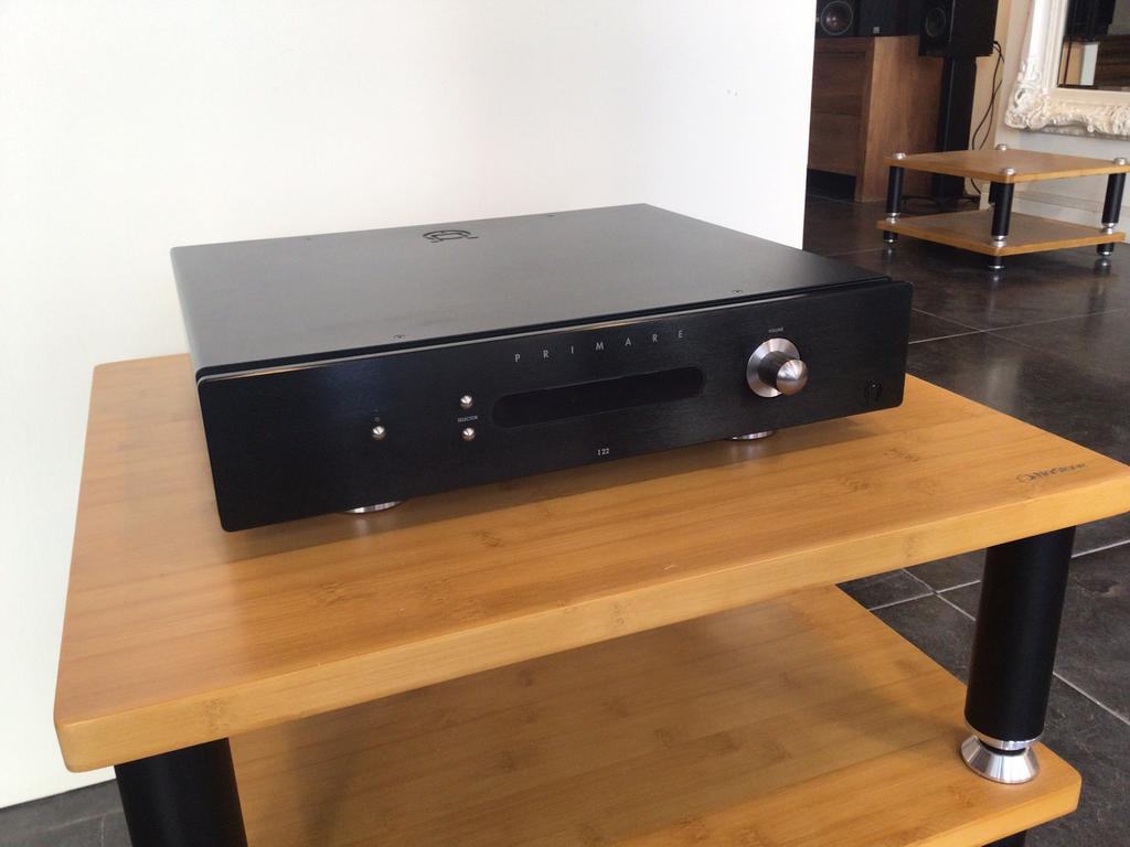 Primare i22 versterker in nette staat met garantie, Ophalen, Gebruikt, 60 tot 120 watt, Overige merken