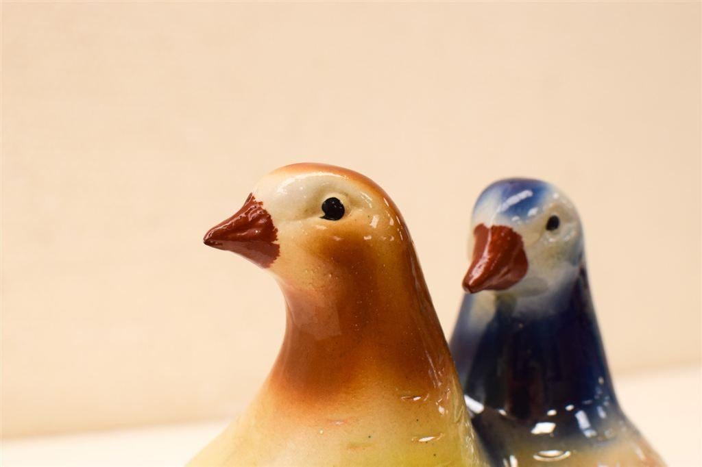 Porseleinen beeld van 2 duiven 49118, Ophalen of Verzenden, Gebruikt, Mens