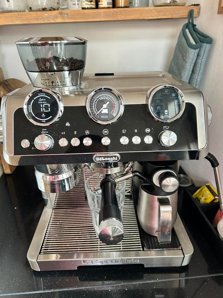 Delonghi la specialistamaestro cold brew, Witgoed en Apparatuur, Koffiezetapparaten, 10 kopjes of meer, Ophalen, Zo goed als nieuw