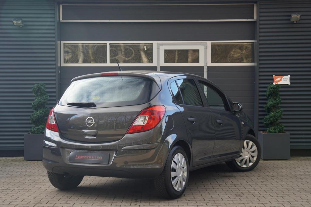 Opel Corsa 1.2-16V Business+ 5DRS AIRCO AUX NETTE AUTO, Voorwielaandrijving, Gebruikt, Zwart, 4 cilinders