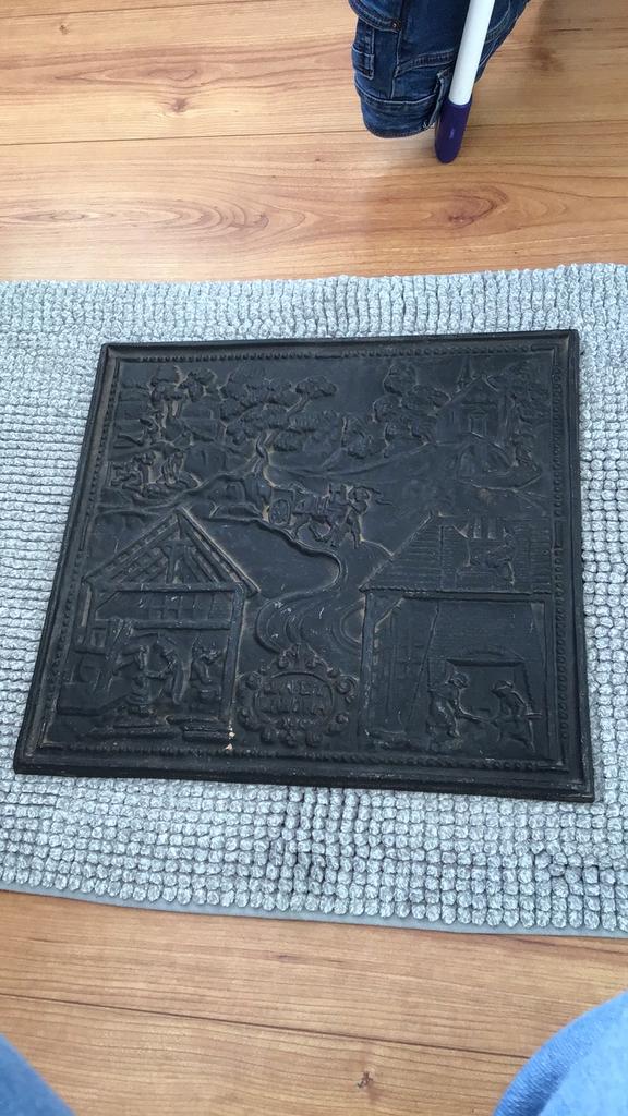 Giet ijzeren plaat ,, met tekening ,, ( ornament ), Antiek en Kunst, Curiosa en Brocante, Ophalen