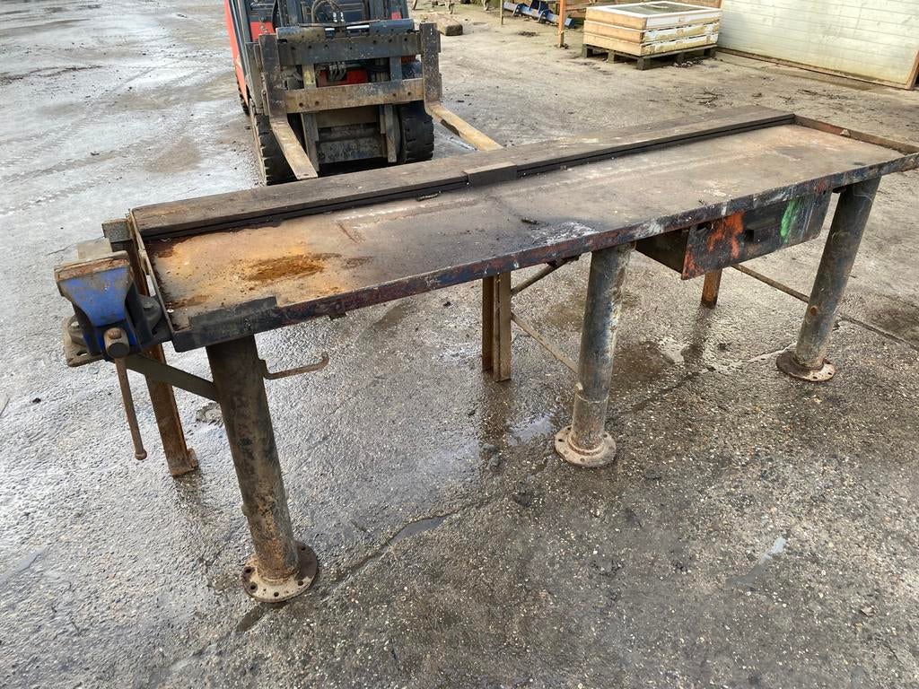 Stalen Werkbank - 250cm breed, zonder bankschroef, Ophalen of Verzenden