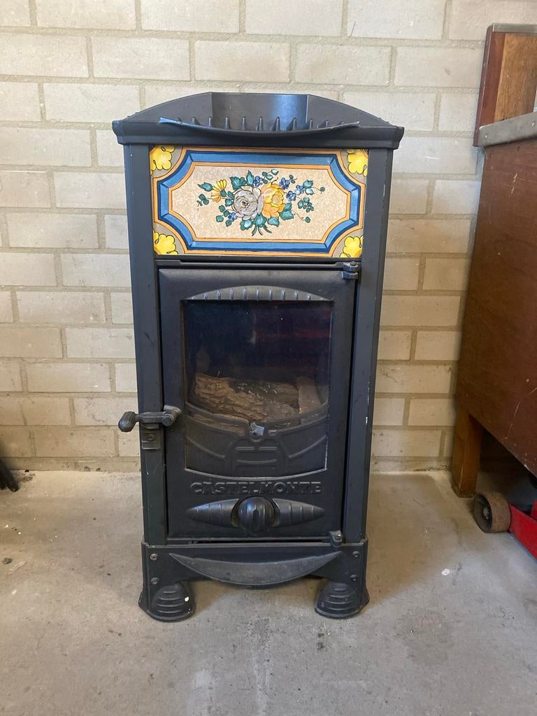 Castelmonte  futura gaskachel 01 deluxe’’, Huis en Inrichting, Kachels, Gebruikt, Vrijstaand, Gaskachel, Hout, Ophalen