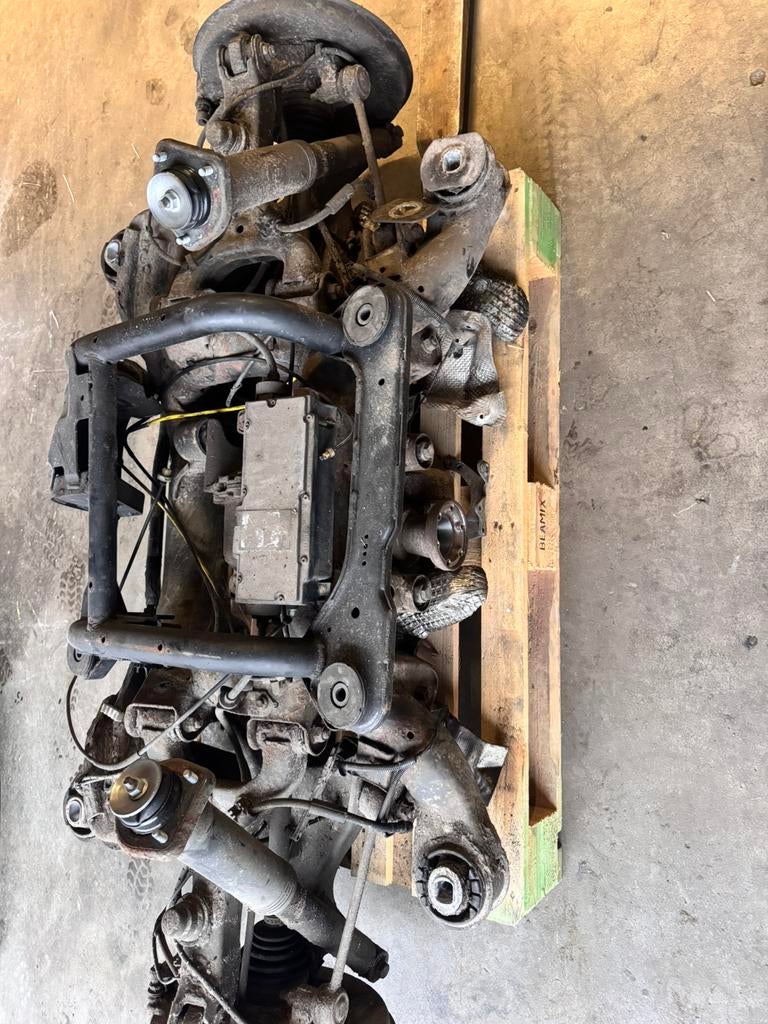 Land Range Rover L322 TDV8 achteras compleet, Auto-onderdelen, Ophalen, Nieuw, Rover