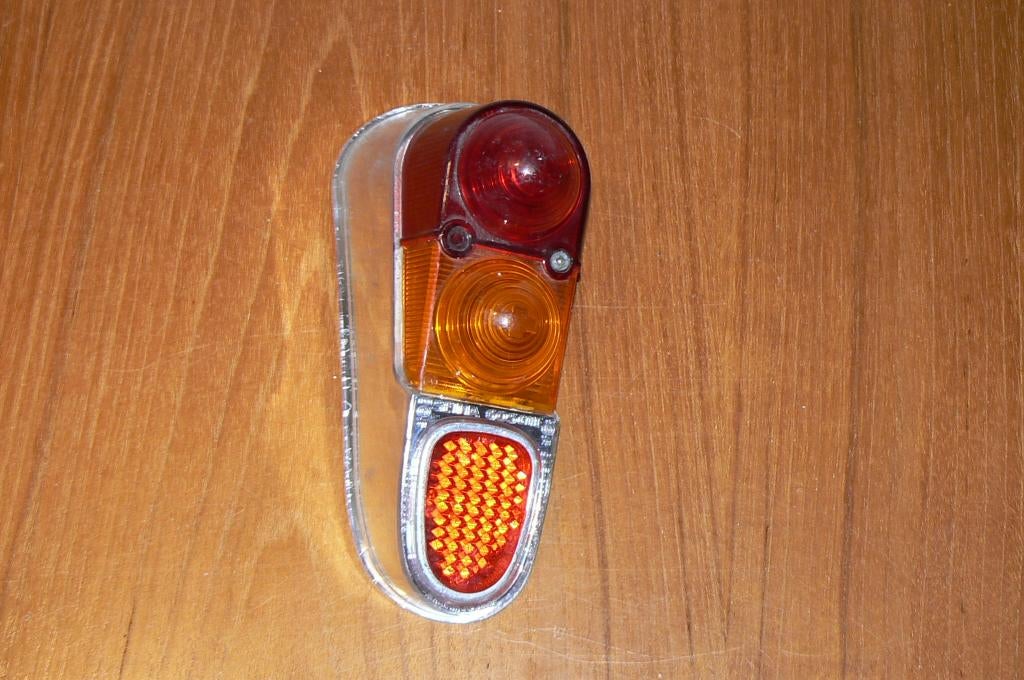 Chromen linker achterlichtglas Renault 4 (achterlicht chroom, Ophalen of Verzenden, Gebruikt, Renault