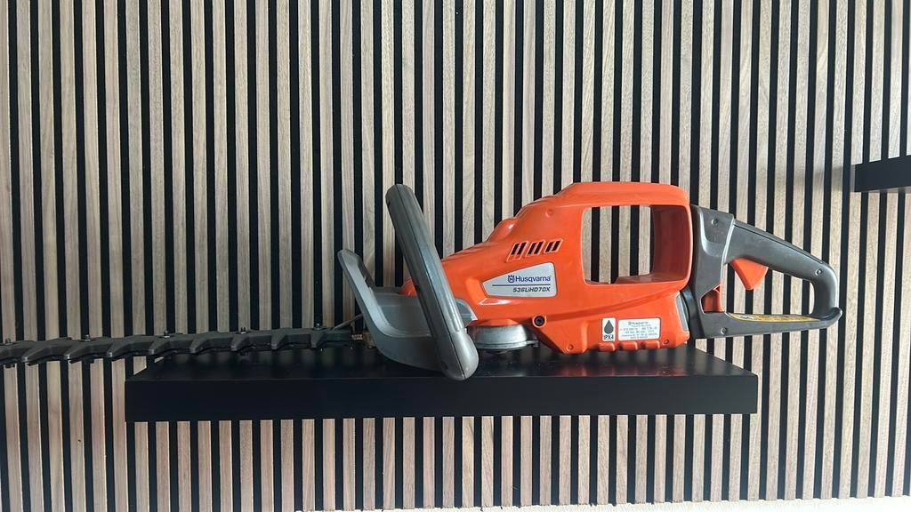 Accu heggenschaar husqvarna 536lihd70x 70 cm, Tuin en Terras, Heggenscharen, Ophalen, Zo goed als nieuw, Accu