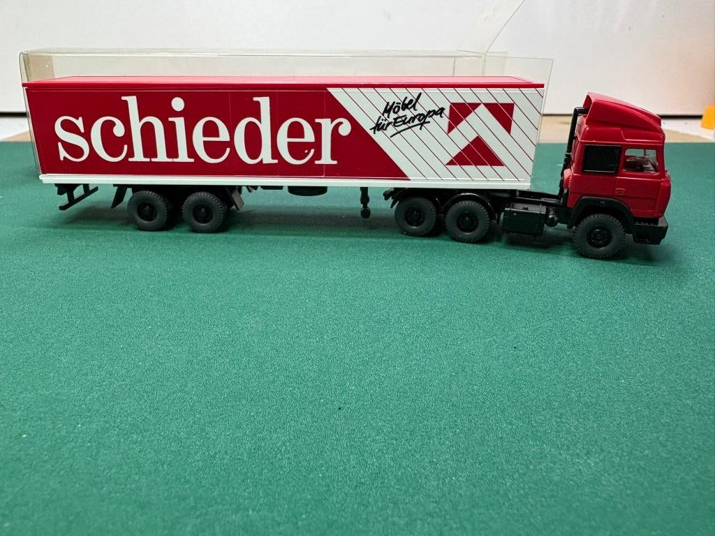 Wiking Koffersattelzug Iveco IMG6866/7/8/9/70, Ophalen of Verzenden, Nieuw, Bus of Vrachtwagen, Wiking