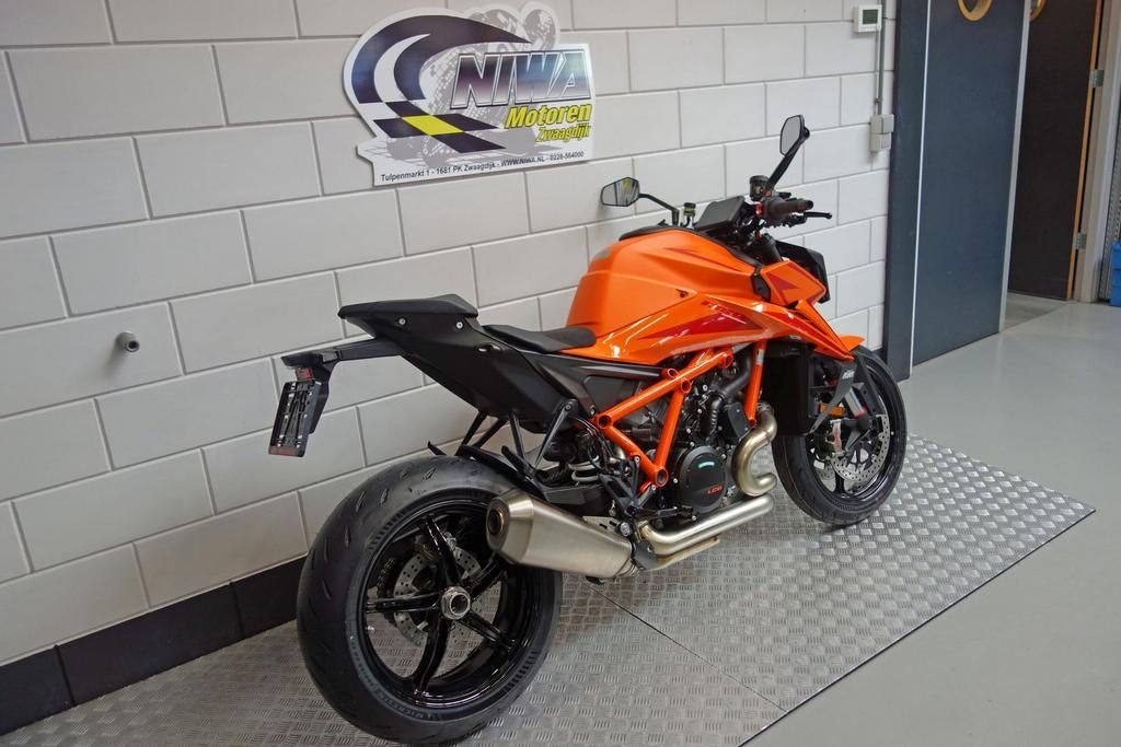 KTM 1390 SUPER DUKE R EVO - foto 2