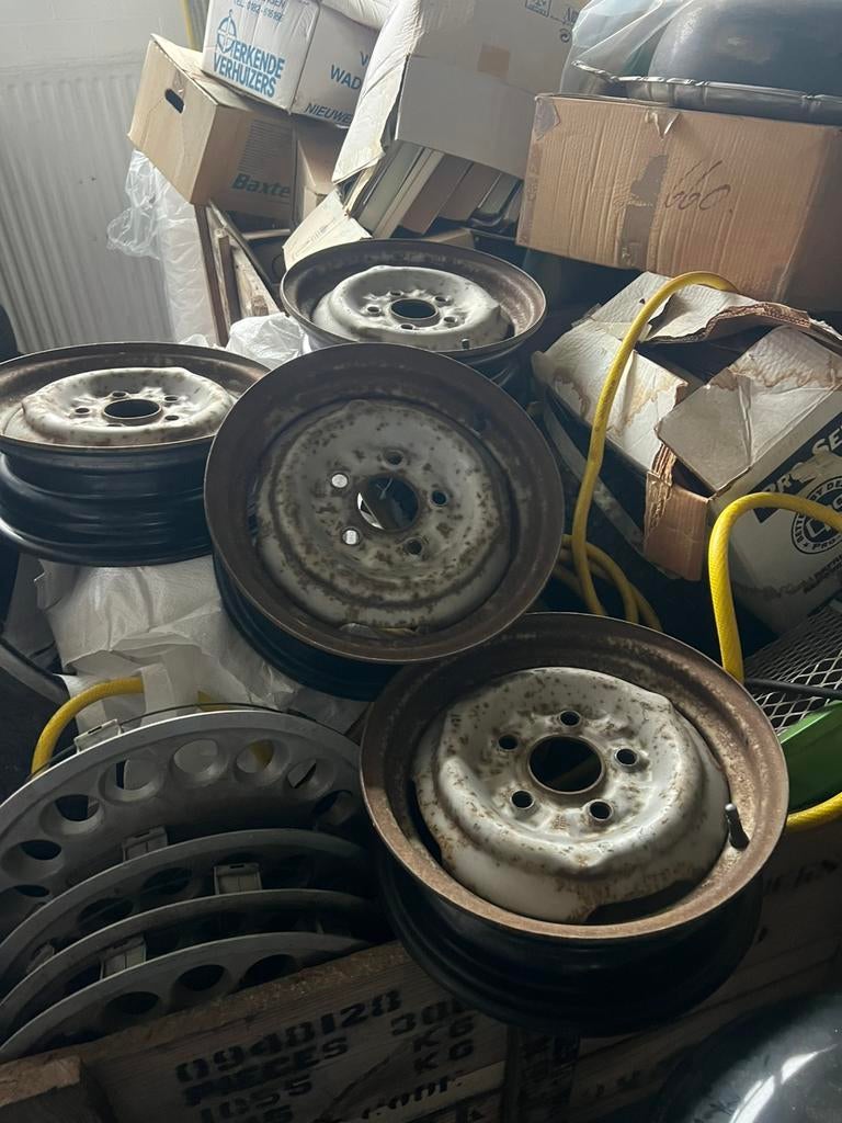 Staal velgen voor  aanhanger 13 inch 4 stuks, Ophalen, Gebruikt, Velgen, Velgen