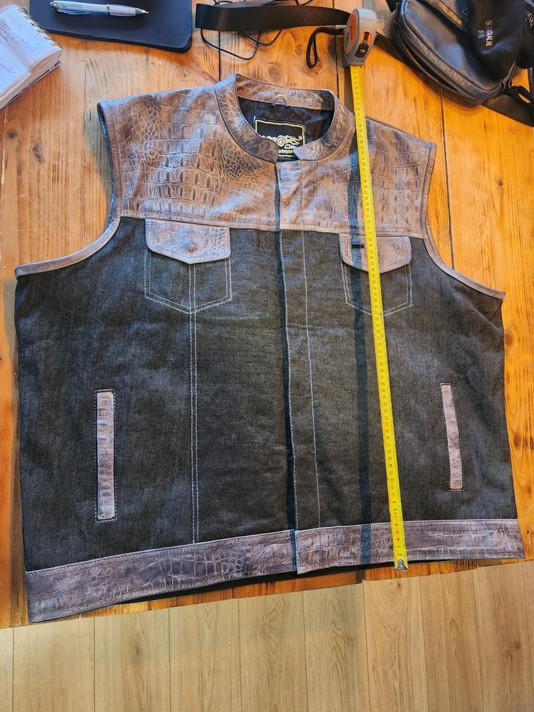 Croc & Denim grijs biker vest 6xl (valt als 4xl kledingmaat), Motoren, Kleding | Motorkleding, Ophalen of Verzenden, Jas | textiel