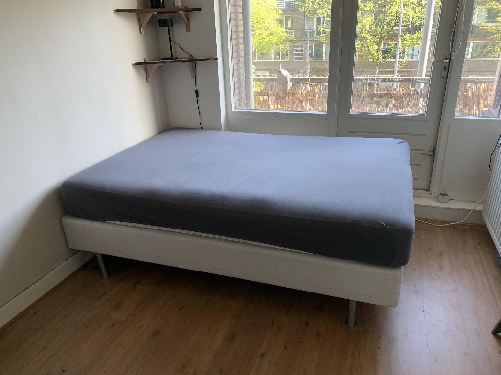 IKEA bed Sultan Aukra boxspring 140cm x 200cm (excl matras), Ophalen, Gebruikt, Tweepersoons, 140 cm