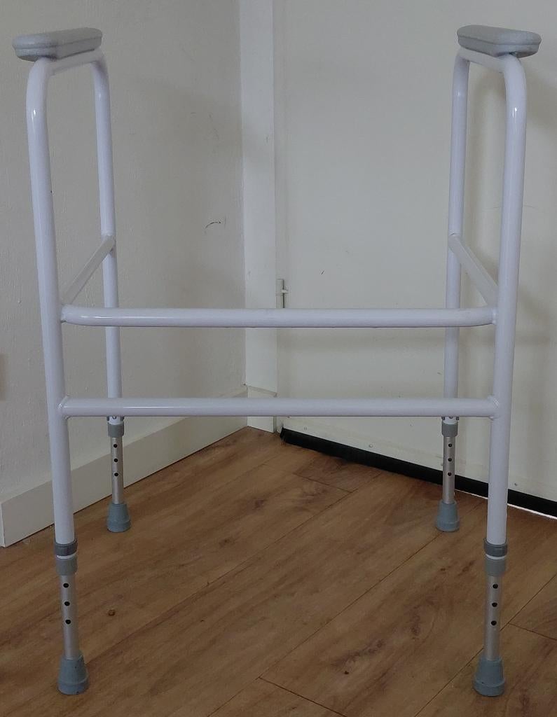 Wc opstahulp / Toiletframe / Toiletsteun ( 7 hoogtestanden ), Diversen, Ophalen, Zo goed als nieuw