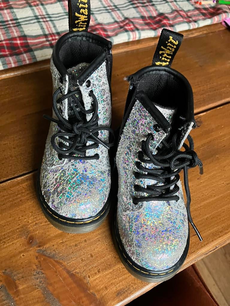 Dr martens maat 22 als nieuw, Kinderen en Baby's, Kinderkleding | Schoenen en Sokken, Ophalen, Meisje, Schoenen, Zo goed als nieuw