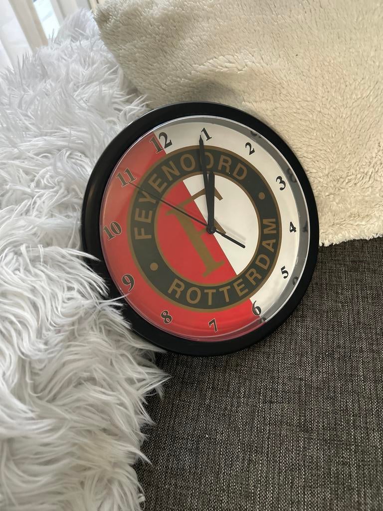 Feyenoord Wandklok, Huis en Inrichting, Woonaccessoires | Klokken, Ophalen of Verzenden, Zo goed als nieuw, Analoog, Wandklok