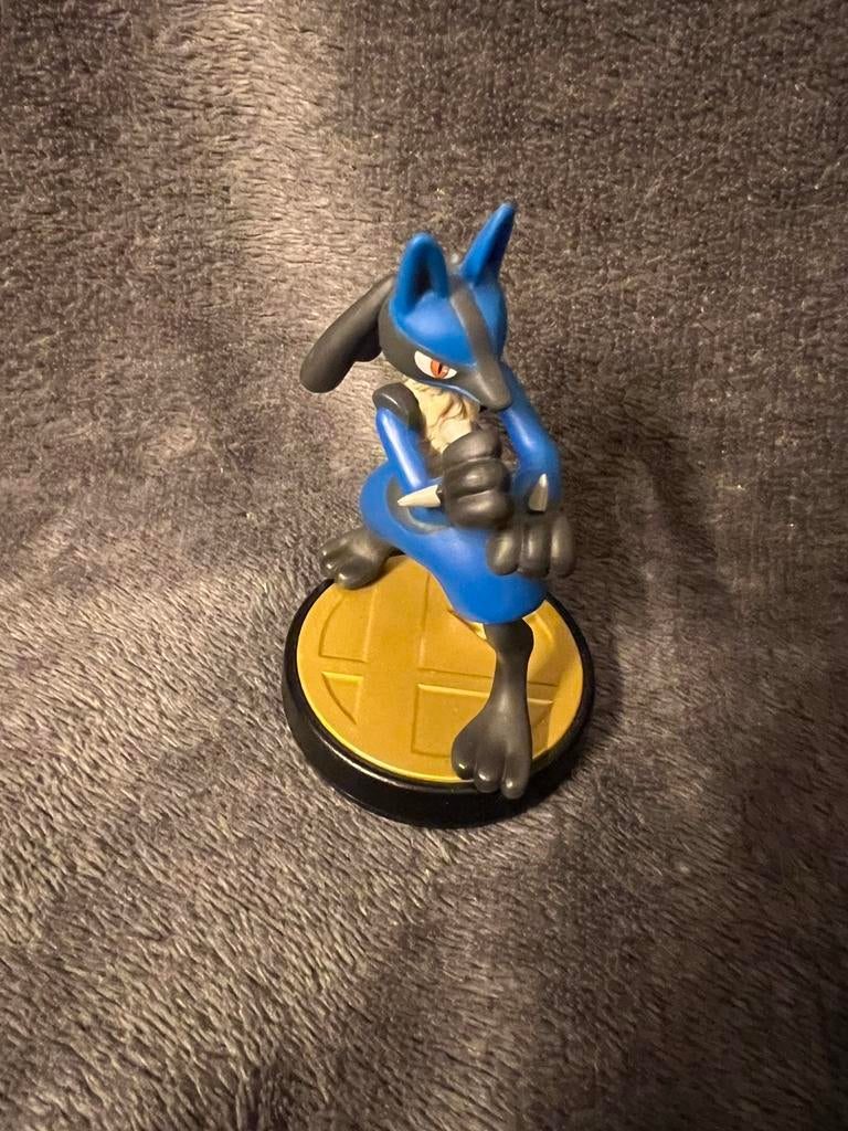 Amiibo Lucario (Super Smash Bros. Collection), 3 spelers of meer, Ophalen of Verzenden, Zo goed als nieuw, Vechten