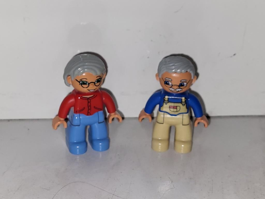 Duplo poppetjes opa en oma, Kinderen en Baby's, Speelgoed | Duplo en Lego, Gebruikt, Ophalen of Verzenden, Duplo, Duplo