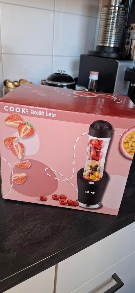 Smoothie blender nieuw 2x to go beker a 600 ml per stuk, Minder dan 1 liter, Ophalen of Verzenden, Nieuw, 1 snelheid