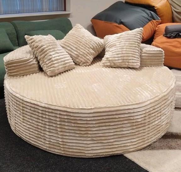 (NIEUW) 150cm Beige Loveseat ophalen, Huis en Inrichting, Ophalen, Tweepersoons, 75 tot 100 cm, Zo goed als nieuw
