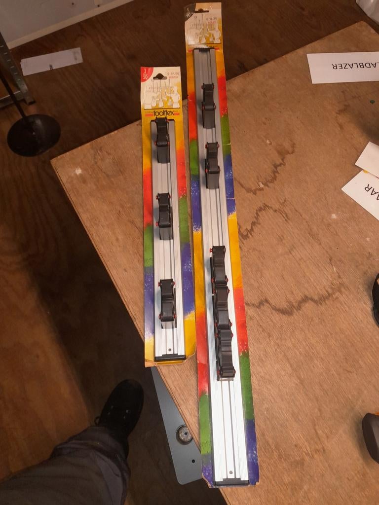 2x houder om tuin gereedschap aan op te hangen., Ophalen, Nieuw, Overige soorten