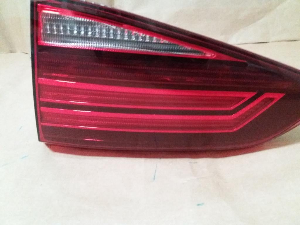Achterlicht Golf 7  Hatchback Volkswagen  Voor klep Rechts, Ophalen of Verzenden