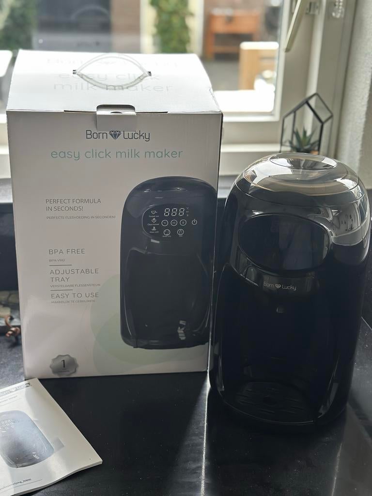 Born Lucky Easy Click Milk Maker - Zo goed als nieuw, Kinderen en Baby's, Babyvoeding en Toebehoren, Ophalen of Verzenden, Zo goed als nieuw