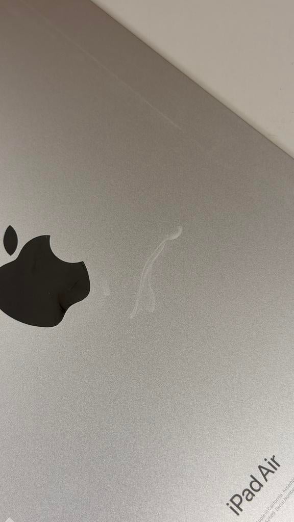 iPad Air 5 – 64GB – Starlight – 6 maanden garantie, 10 inch, Apple, Apple, Wit