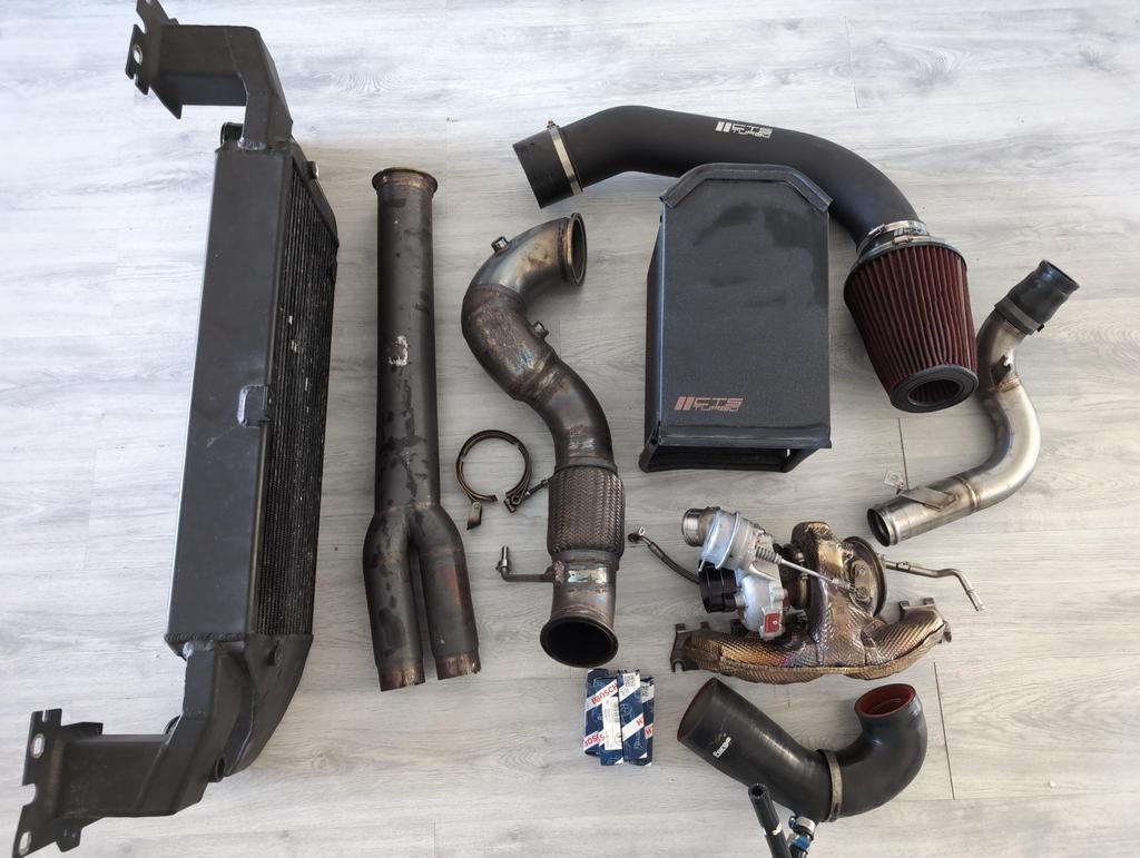 Audi rs3 8v turbo Downpipe etc, Ophalen of Verzenden, Audi