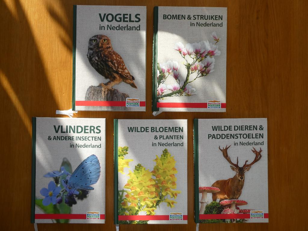 Postcode loterij boekjes over natuur, Boeken, Ophalen, Gelezen, Natuur algemeen